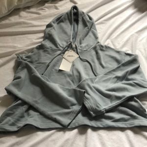 Baby blue cropped sweatshirt. Blogger worthy!